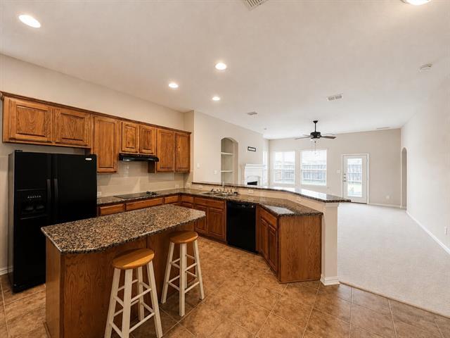 Foto del edificio - 5724 Silverton Ave