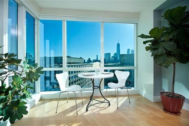 Foto del edificio - 77 Hudson St