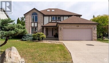 Building Photo - 478 Flora Ave