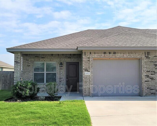1002A Sparrow Cove, Troy, TX 76579 Condo for Rent in Troy, TX