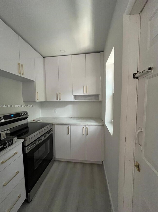 Foto del edificio - 602 SW 13th Ave