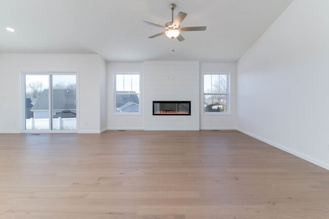 Building Photo - 2503 Treeline Drive
