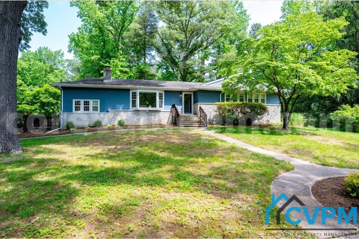 Primary Photo - 600 Sandy Hill Rd