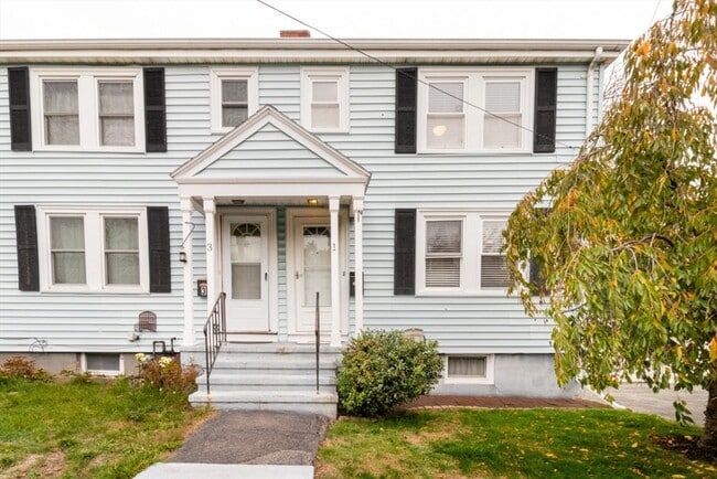 Building Photo - 1 Bay State Rd