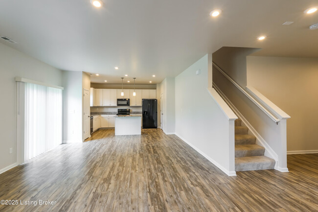 Building Photo - 111 Ardmore Crossing Dr