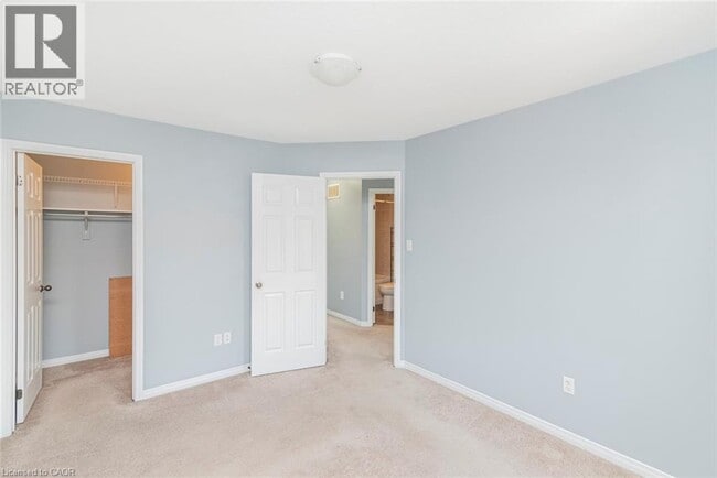 Building Photo - 7 Sirente Dr