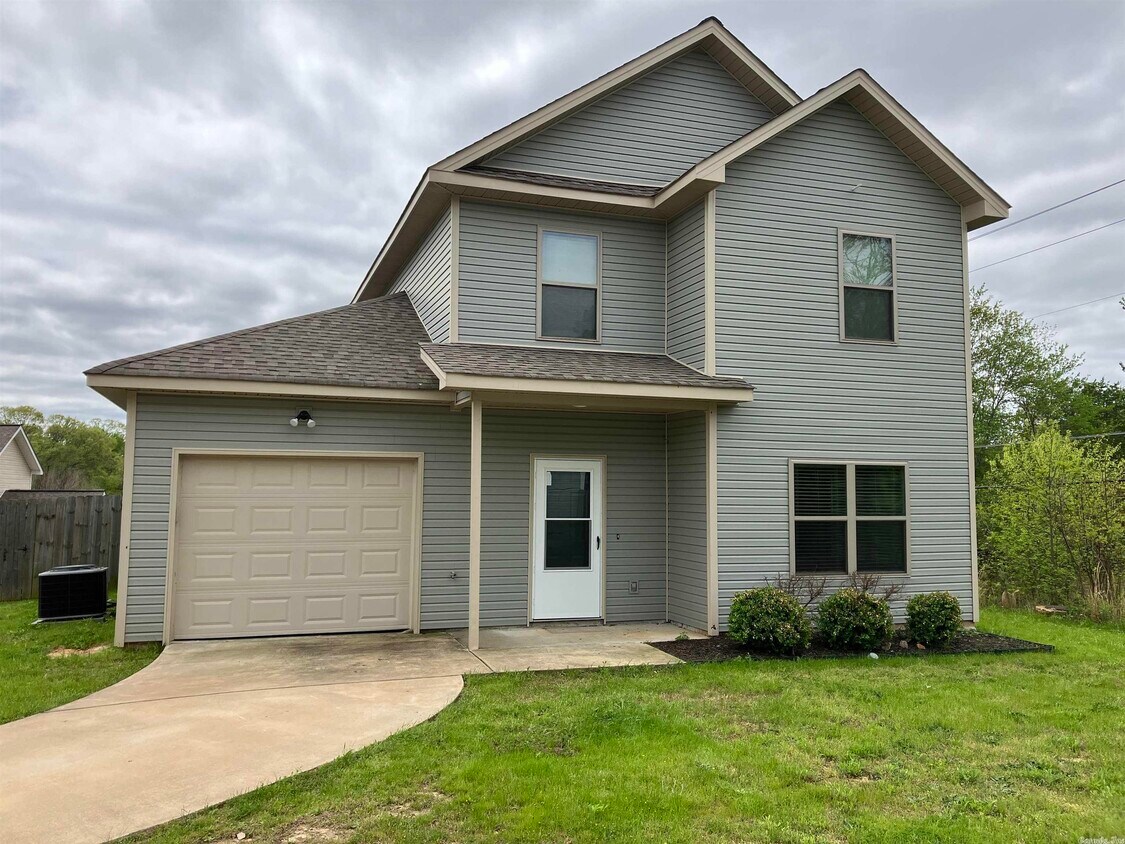 3566 Terrace Hill Ct, Benton, AR 72019 House Rental in Benton, AR