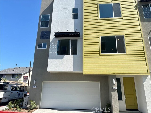 Building Photo - 527 W Sierra Palm Ln