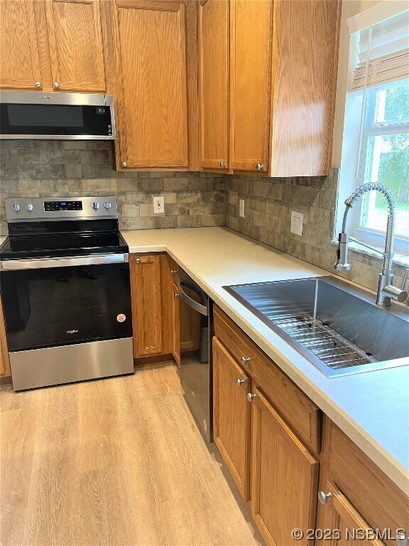 Foto del edificio - 3209 Lime Tree Dr