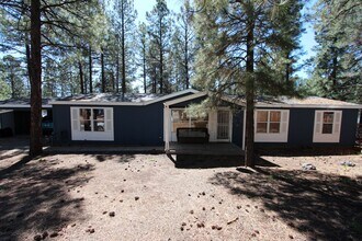 Building Photo - 2075 W Alaska Ave