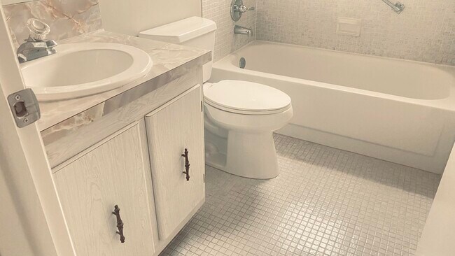 Foto del edificio - 177 Flanders C