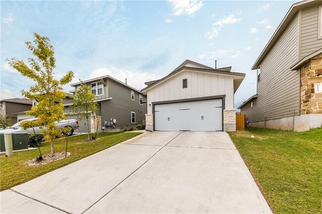 Building Photo - 1111 Diggy Dr