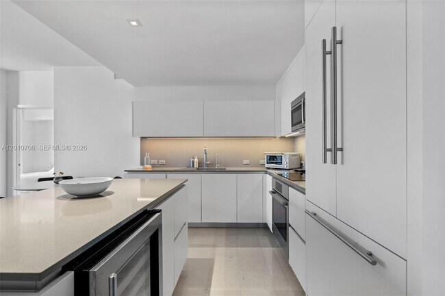 Foto del edificio - 88 SW 7th St