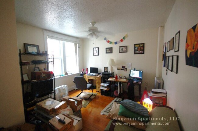 Foto del edificio - 530 Cambridge St