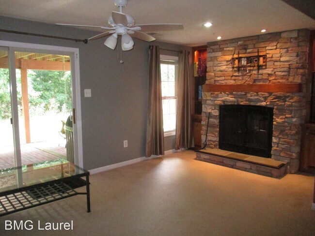 Building Photo - 3 br, 3 bath House - 7942 Brightlight Place