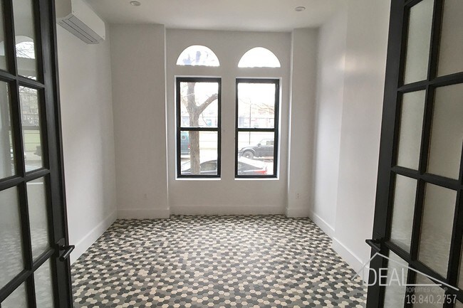Foto del edificio - 534 Dean St