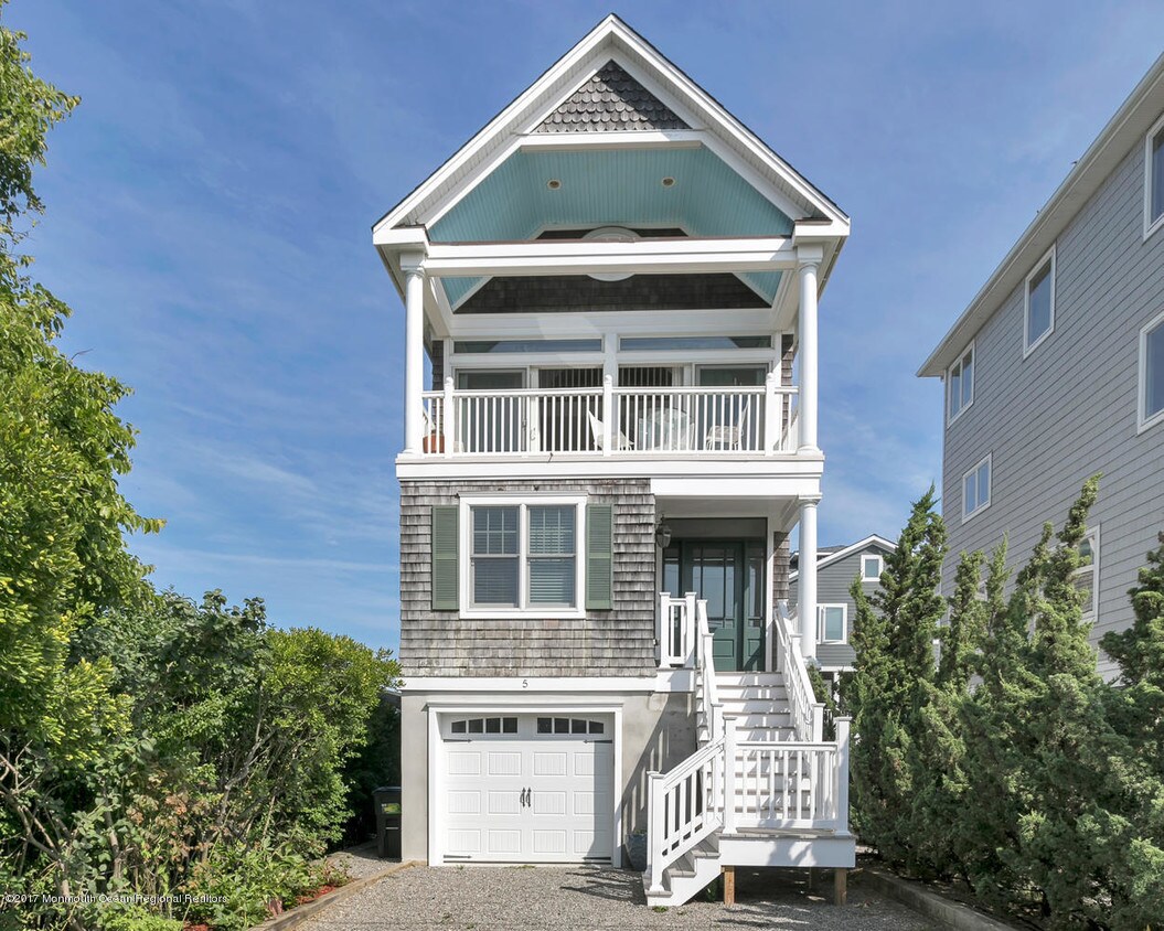 5 River Way, Sea Bright, NJ 07760 House Rental in Sea Bright, NJ