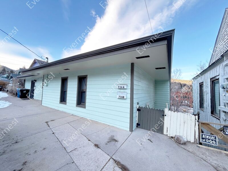 736 Duclo Ave Unit B, Manitou Springs, CO 80829 Condo for Rent in