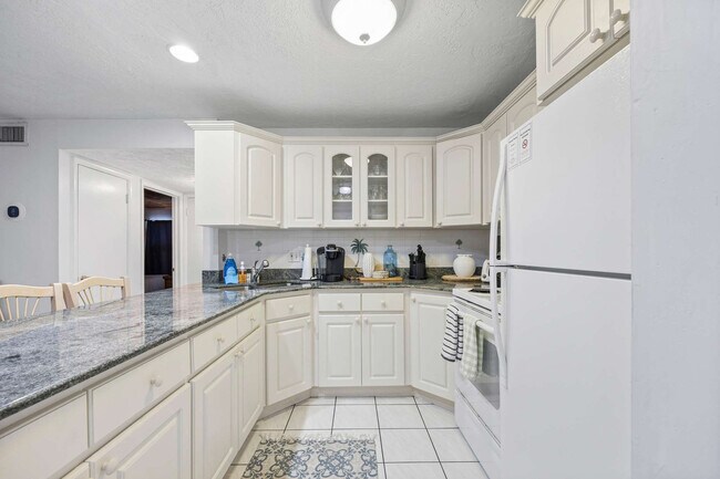 Building Photo - 3150 N Atlantic Ave