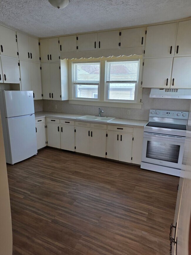 Foto del edificio - AEC-209