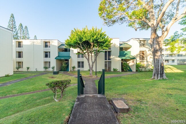 Foto del edificio - 94-942-942 Meheula Pkwy