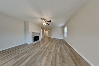 Building Photo - 30806 Melita Dr