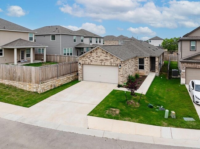 Building Photo - 7216 Gray Catbird Dr
