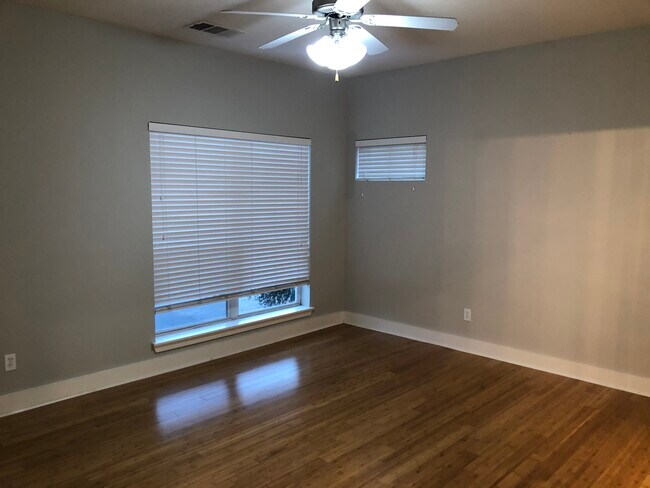 Foto del edificio - 1602 Soho Ln