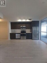 Building Photo - 50 Bruyeres Mews