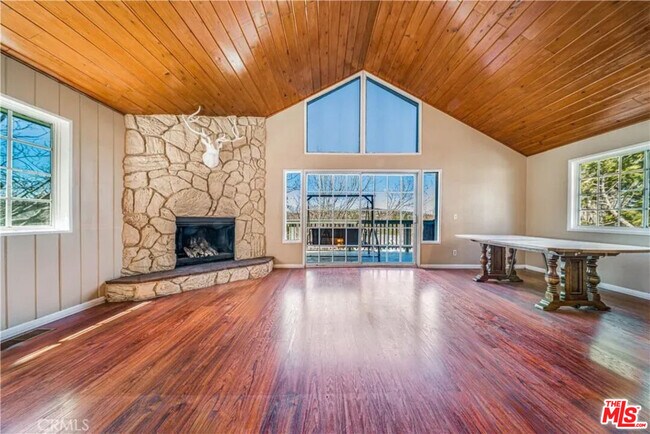 Foto del edificio - 28665 Zion Dr