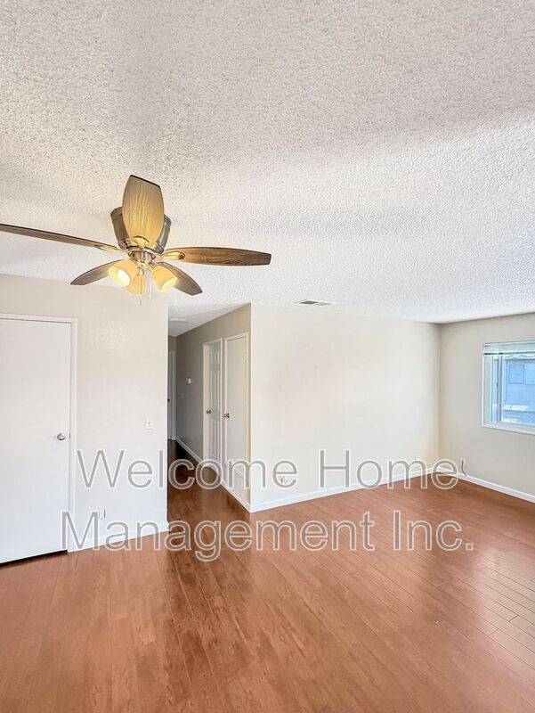 Foto del edificio - 1037 Mohr Ln