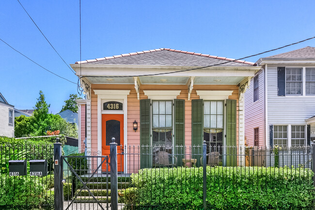 Building Photo - 4316 Perrier St
