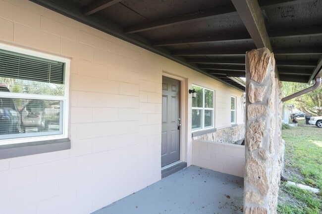 Photo - 1827 Larkin Ave House