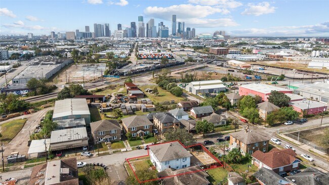 Foto del edificio - 3901 Dallas St