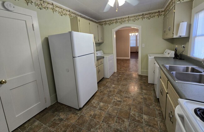 Foto del edificio - 345 Second St