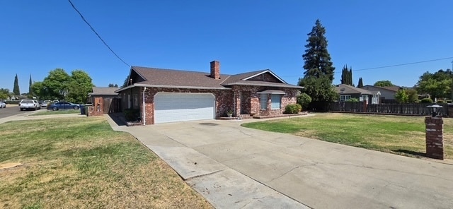 Foto del edificio - Turlock 3 Bedroom 2 Bathroom Home