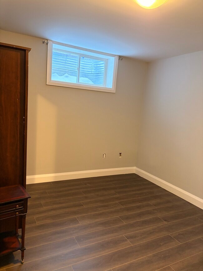 Photo du bâtiment - 164 Main St