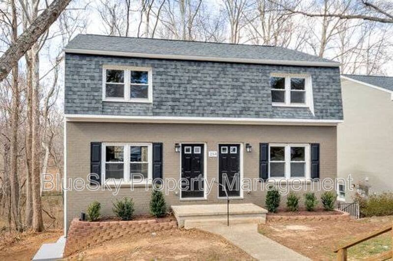 Primary Photo - 253 Stribling Ave
