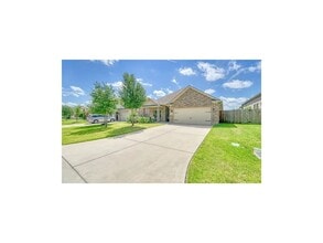 Building Photo - 2531 Kinnersley Ln