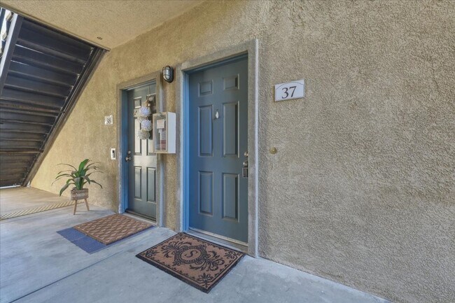 Foto del edificio - Move-In Ready Condo with Premium Community Amenities