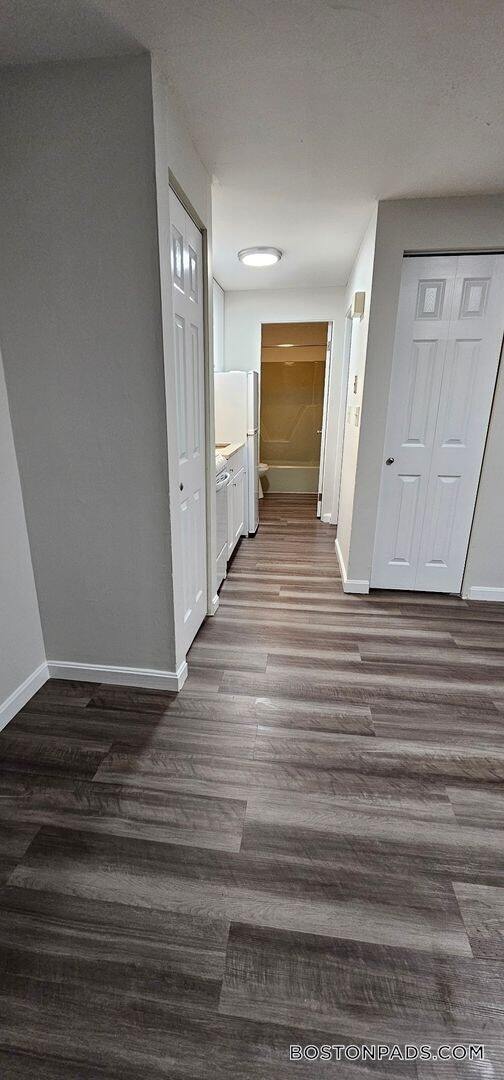 Building Photo - 75 Groton School Rd