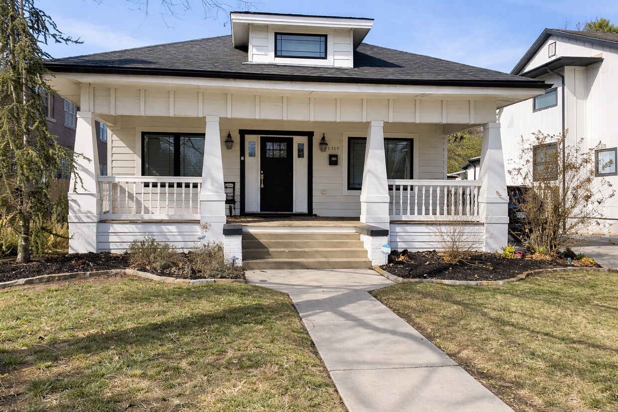 Foto del edificio - 1319 NW 16th St