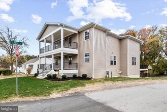 Building Photo - 914 Old Rixeyville Rd