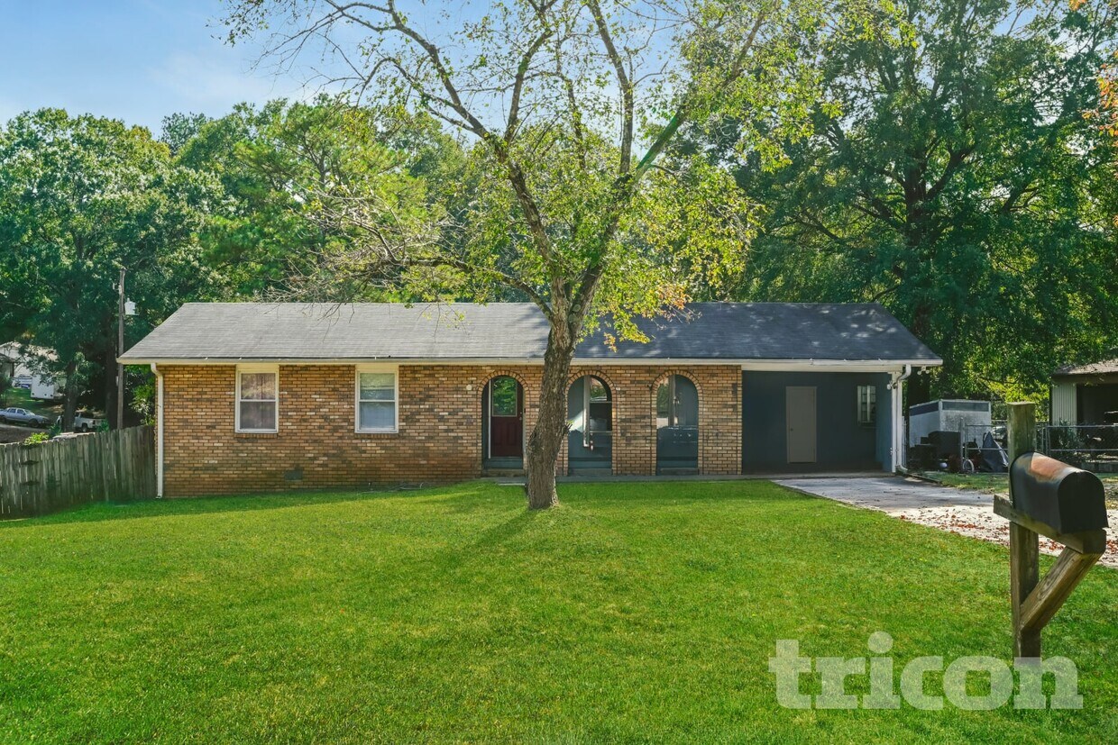 Primary Photo - 50 Highland Blvd