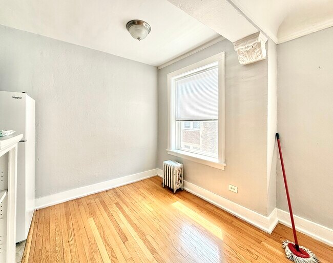 Foto del edificio - 2801 W Lunt Ave