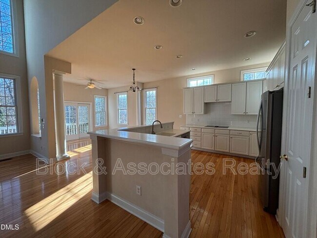 Building Photo - 11729 Broadfield Ct