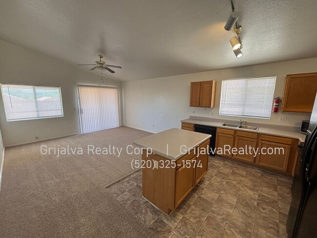 Building Photo - Beautiful 3-Bedroom House for Rent in NW Tucson  (Magee/Cmo. de la Oeste)
