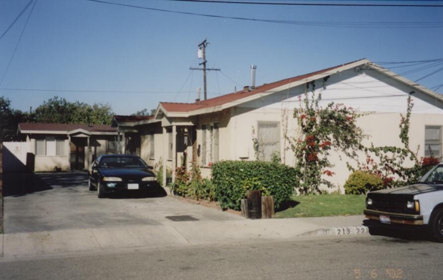 Building Photo - 217-223 E A St