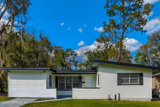 Building Photo - 7953 Patou Dr S