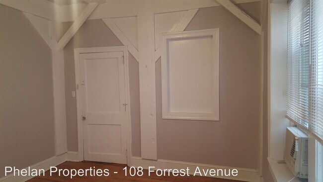 Building Photo - 108 Forrest Ave